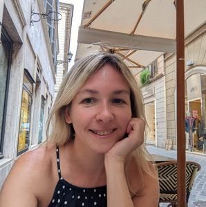 Meet your Posher, Maria